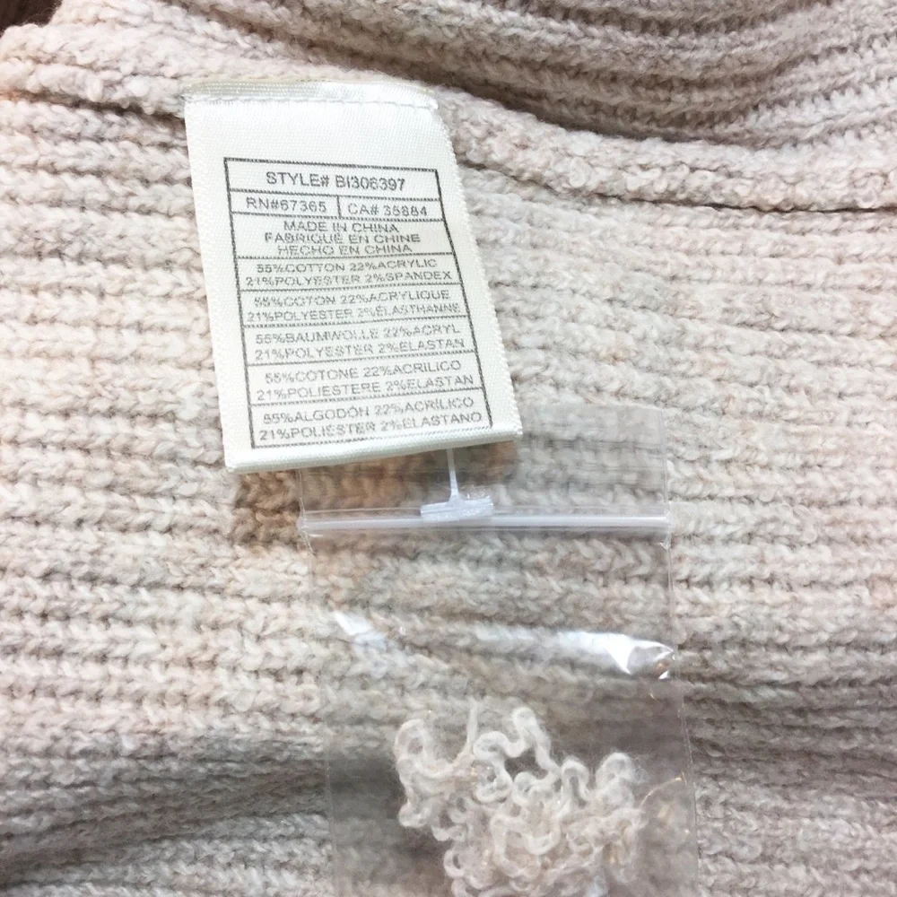 NWT BB Dakota Underneath It All Slit Sleeve Sweater - Picture 5 of 6